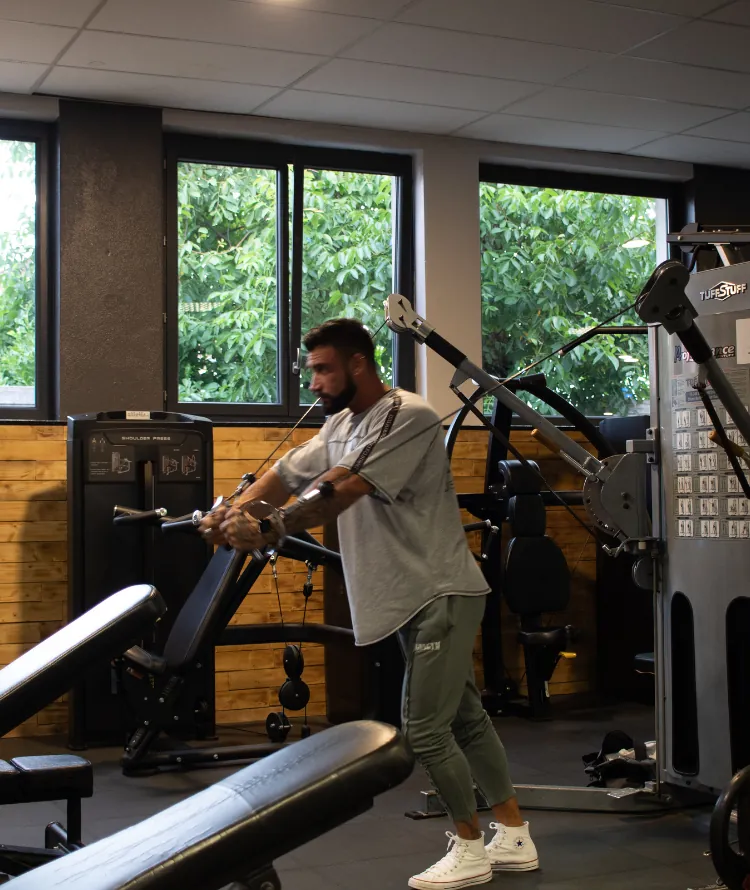 Espace musculation – Oasis Gym Bourg-en-Bresse
